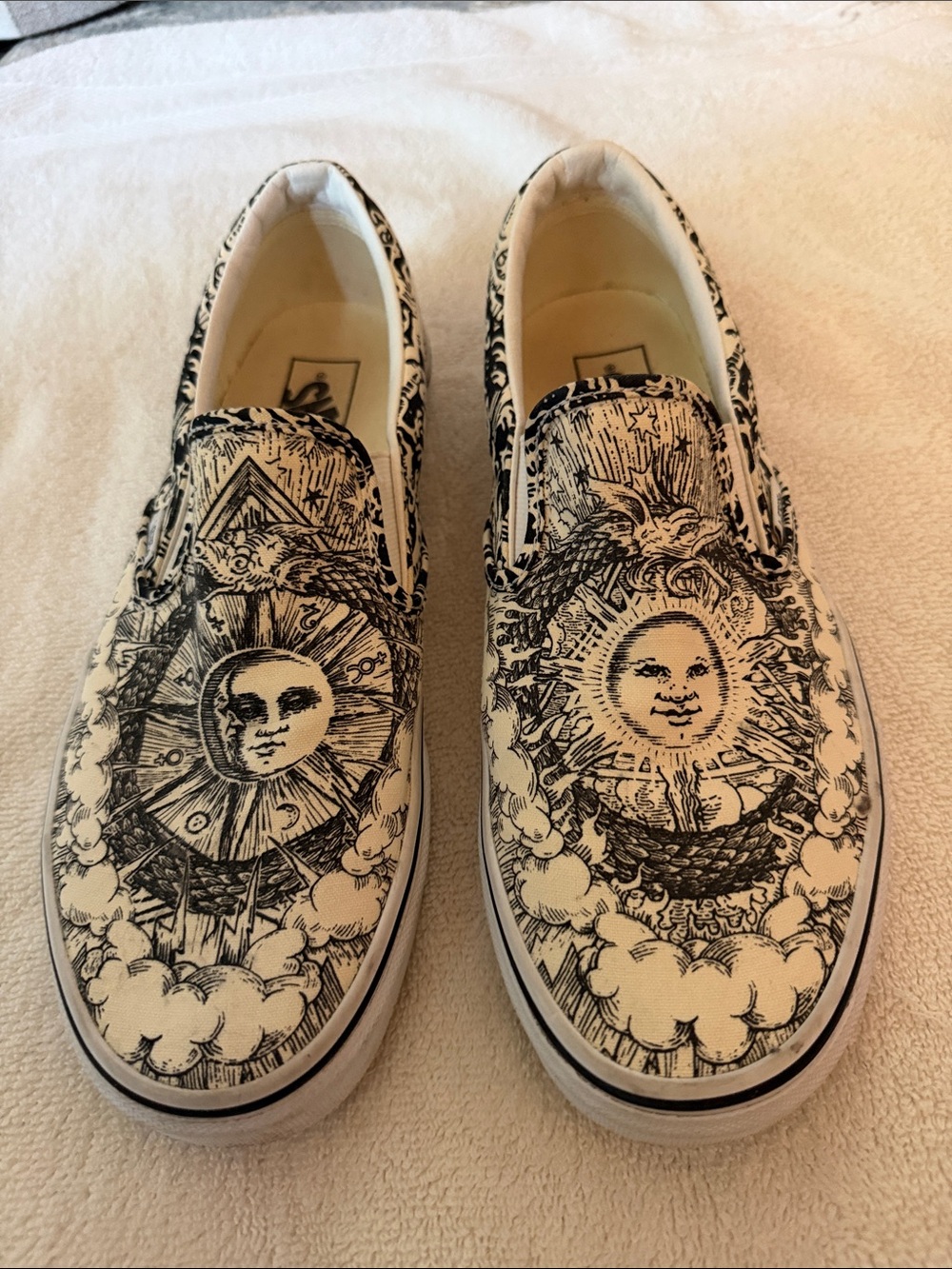 Vans Black and White Slip-On Canvas Shoes with Sun & Celestial Graphic